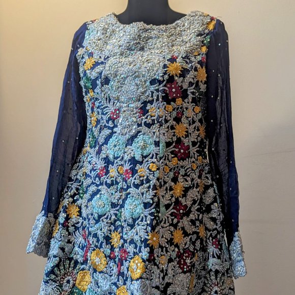 Pakistani/Indian Bridal wear/Engagement dress, Size Small to Medium, Navy Blue - Picture 2 of 9
